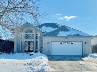 1655 Birchwood Cres, Lakeshore, ON N8L1E3