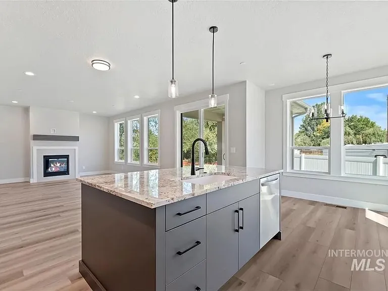 578 Hidden Mill Ct — Photo 10