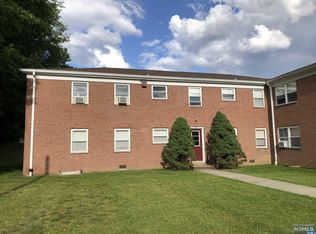 24 Rolling Ridge Rd APT C, Montvale, NJ 07645