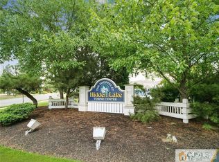 354 Willowbrook Dr, North Brunswick, NJ 08902