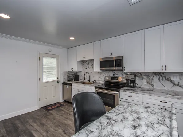112 Stanford St, Columbia, SC 29203