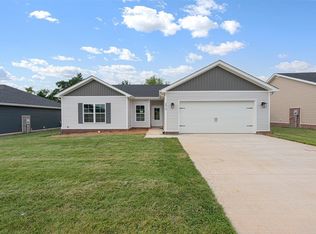 2616 Cedrus Ave, Bowling Green, KY 42101