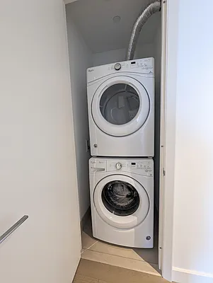 Rented by Christie's International Real Estate Group, LLC | media 29