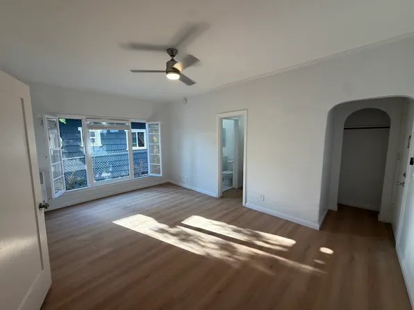 5636 La Mirada Ave APT 105, Los Angeles, CA 90038