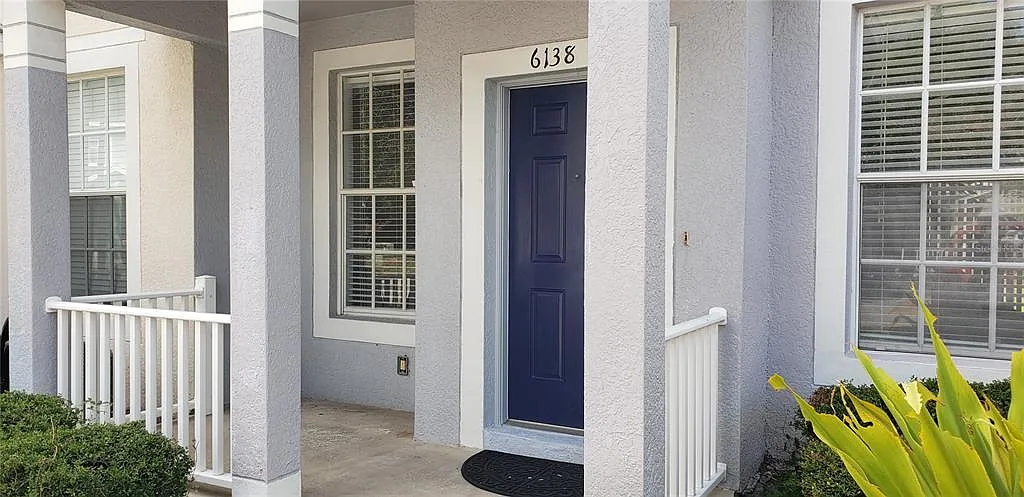 2 bed, 2.5 bath, 1358 sqft, $1,700 — Photo 2