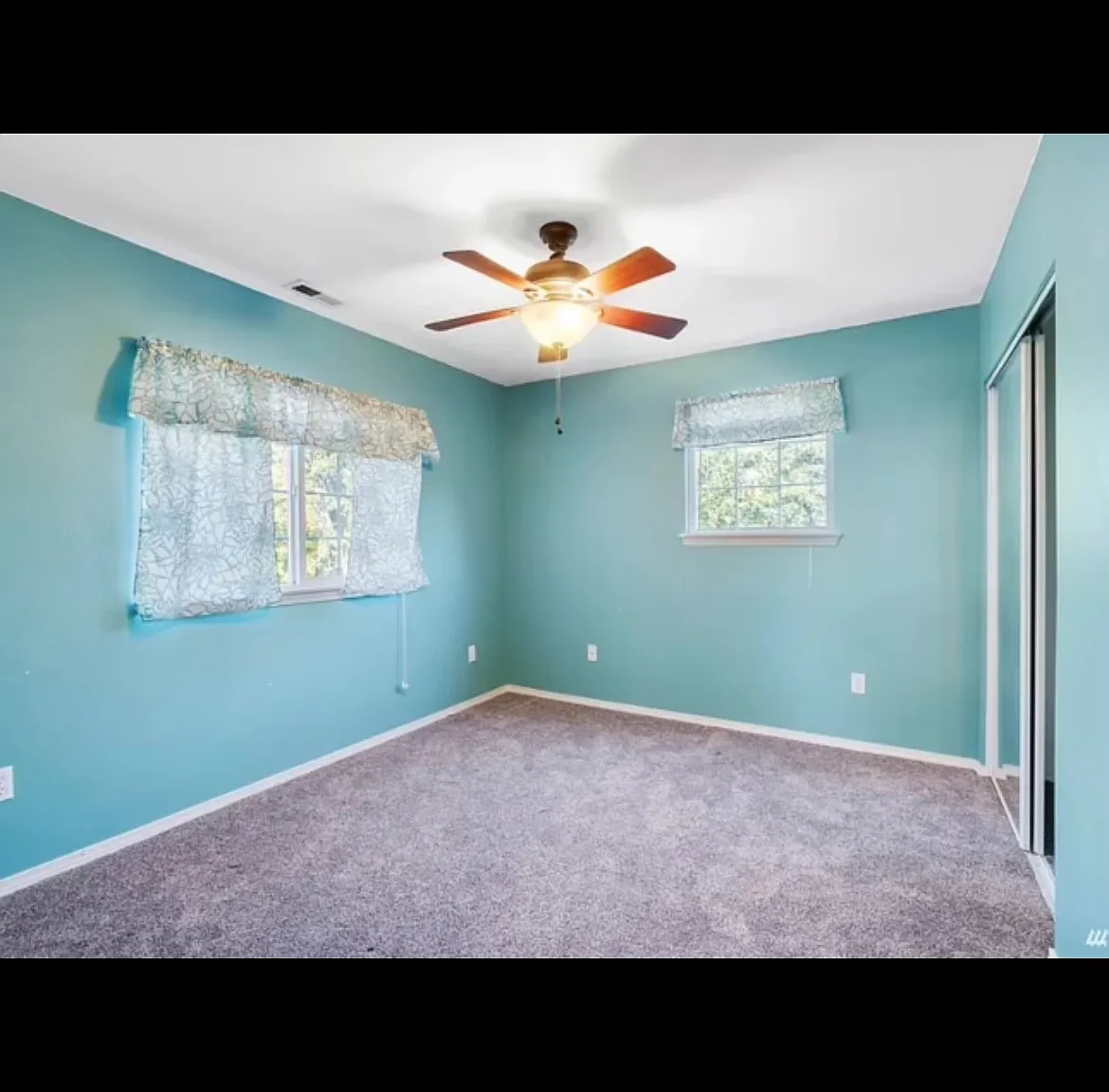 4 bed, 1610 sqft, $3,156 — Photo 1