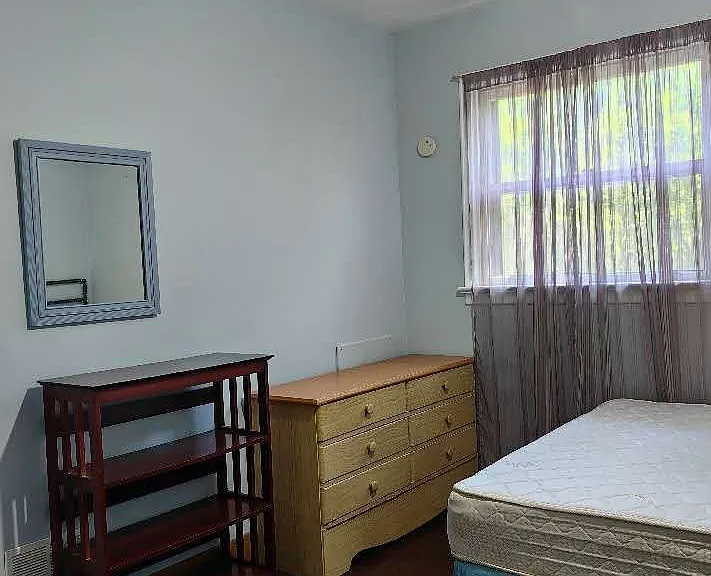 14 Macbeth Blvd — Photo 17