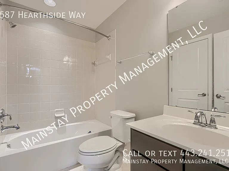 7587 Hearthside Way — Photo 7
