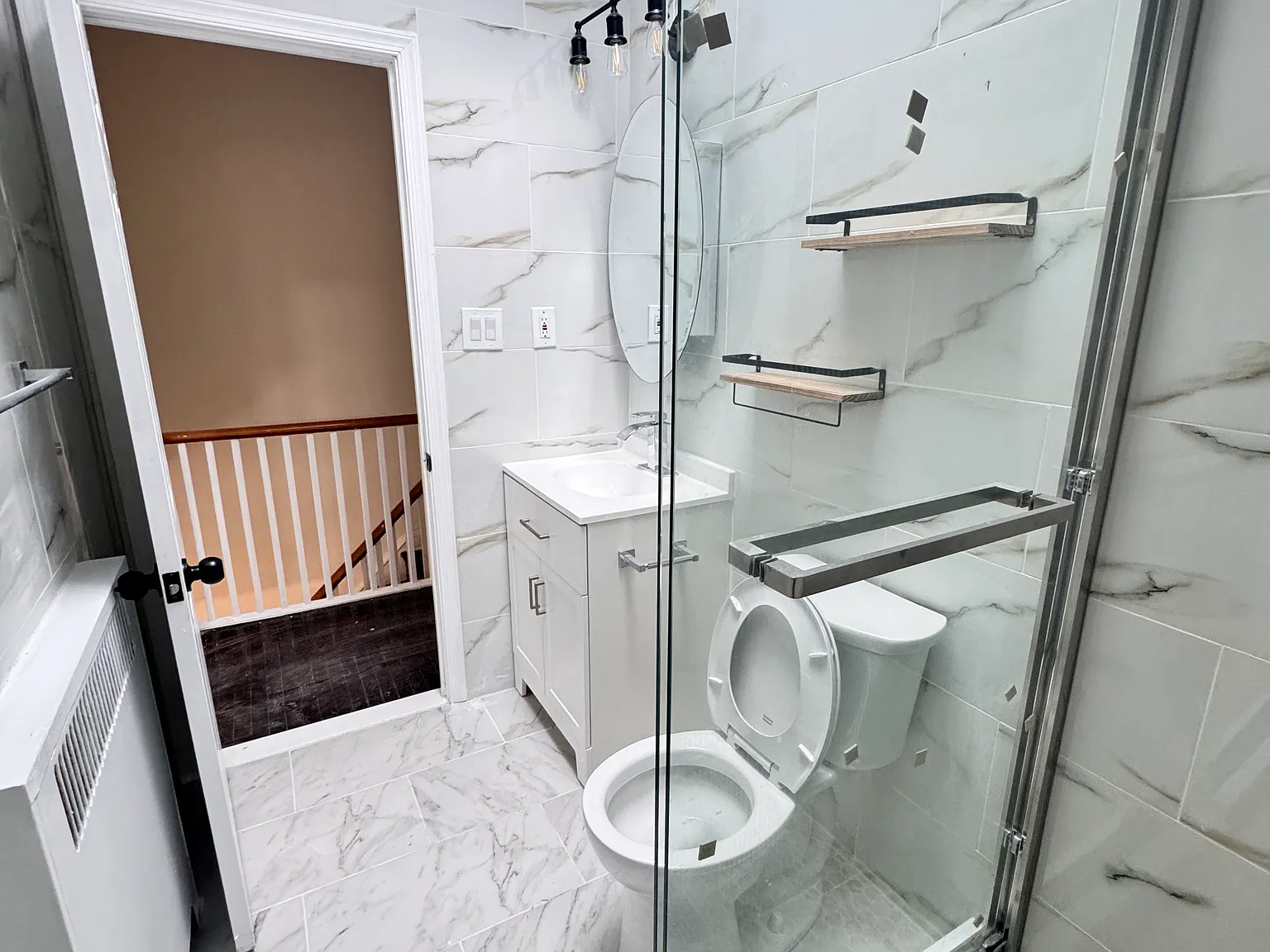 3 bed, 1204 sqft, $1,800 — Photo 3
