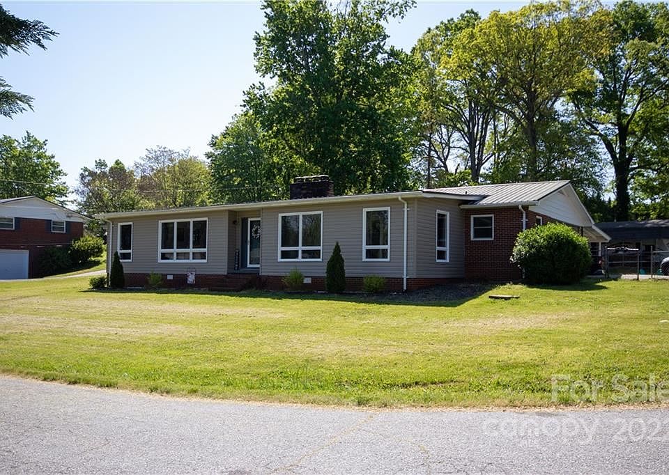 1st image of 2601 Green Acres St