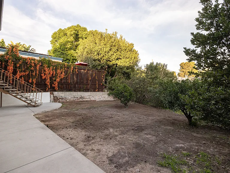 2807 Dale St — Photo 48