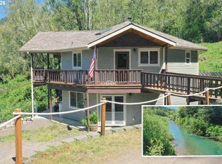 17638 Lewis Creek Rd, Brookings, OR 97415