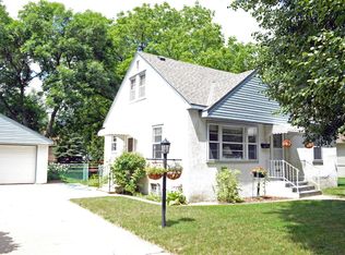 6007 Camden Ave N, Brooklyn Center, MN 55430