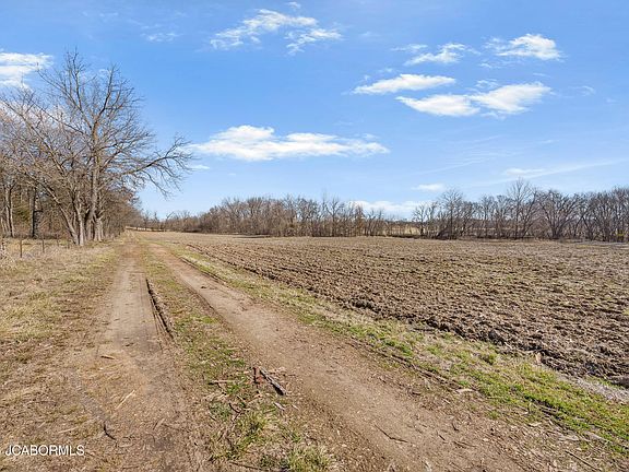 5th image of Meadows Ford Rd