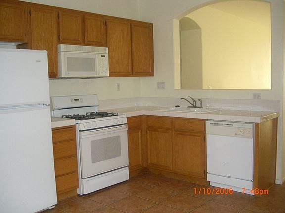 3rd image of 6318 Little Canyon St