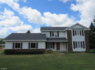 8043 20th Ave, Jenison, MI 49428