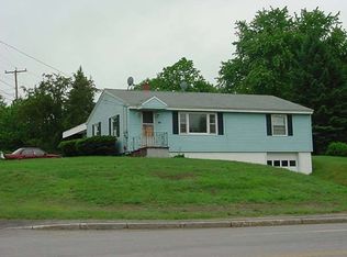 171 Central St, Hudson, NH 03051