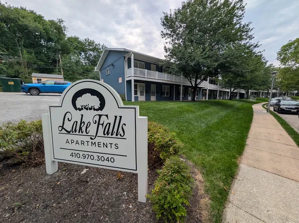 Lake Falls Apartments