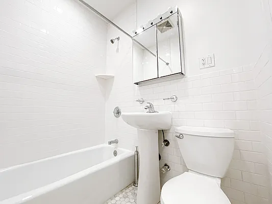 Rented by Blackwater Associates Inc. | media 4