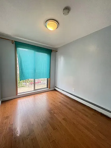 8812 21st Ave #3A Photo 1 8812 21st Ave #3A Photo 1