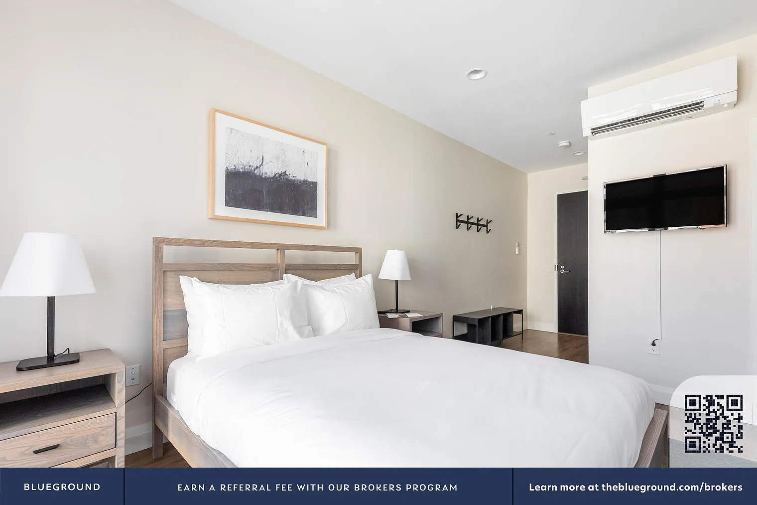 Studio, 1.0 bath, 264 sqft, $1,560 — Photo 3