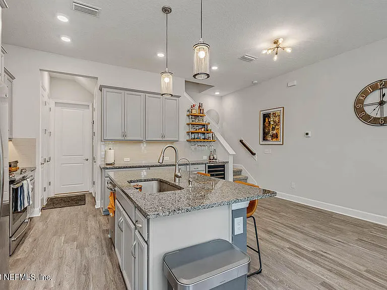 11475 Surfline Ct — Photo 13