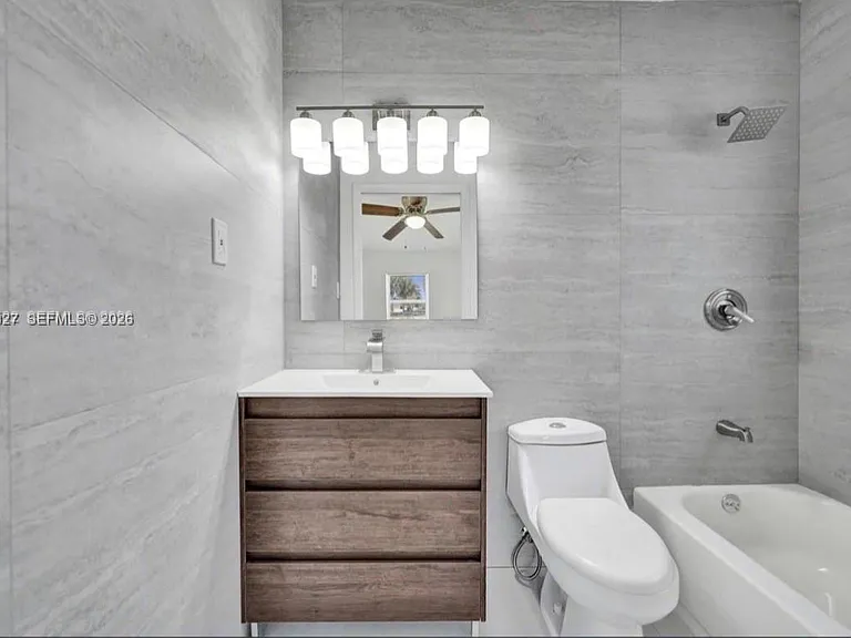 4701 N Andrews Ave — Photo 7