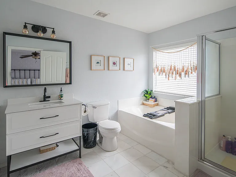 15305 W Banff Ln — Photo 13