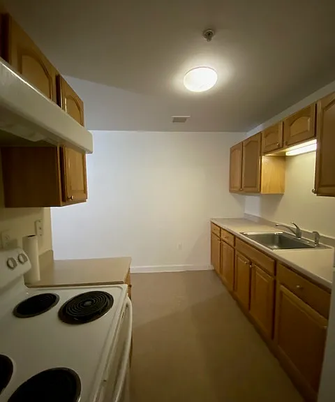 118 Main St — Photo 2