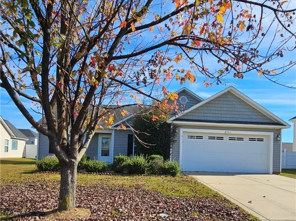 231 Brightwood Dr, Raeford, NC 28376