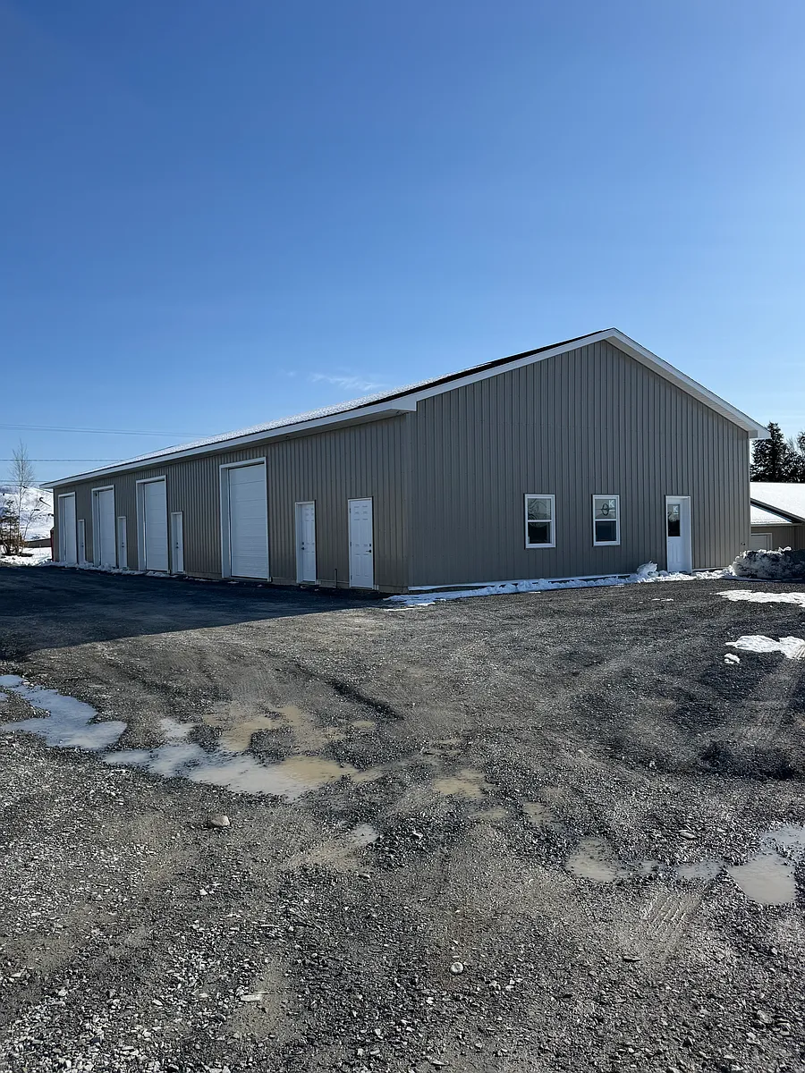 Building Photo - 18 Cole Cres