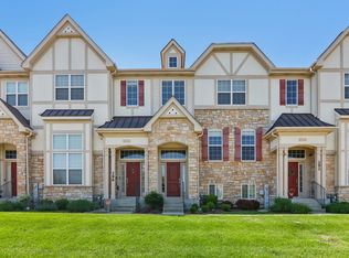 294 Bennett Dr, Carol Stream, IL 60188