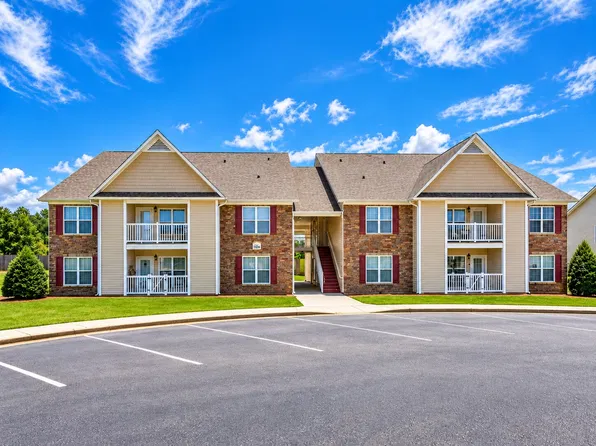 1305 Kershaw Loop, Fayetteville, NC