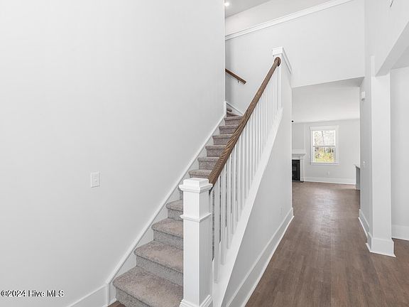 3rd image of 2705 Longleaf Pine Circle Lot 2018