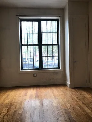 Rented by Simply Brooklyn Realty Inc | media 31