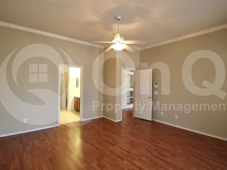 1445 S Park Grove Cir — Photo 14