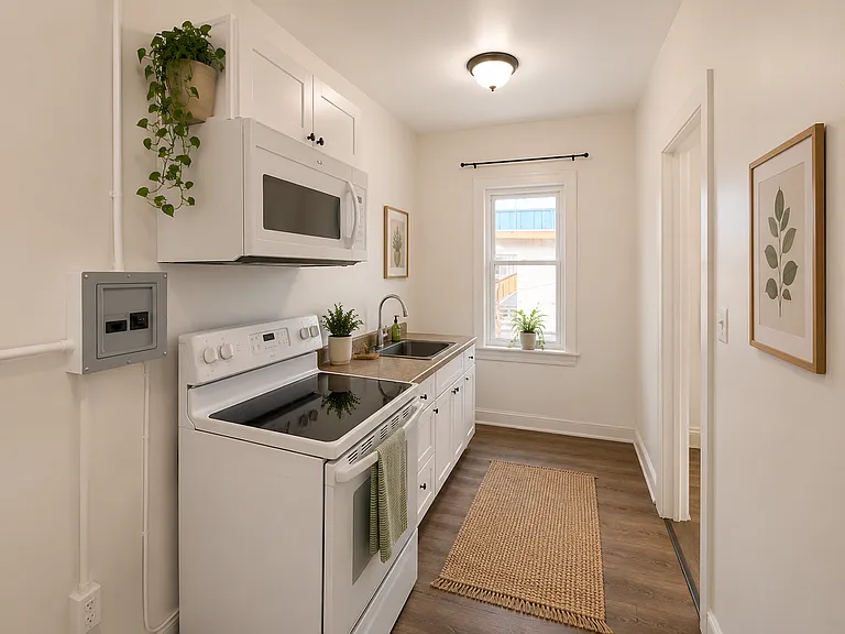 301 S. Kenmore — Photo 8
