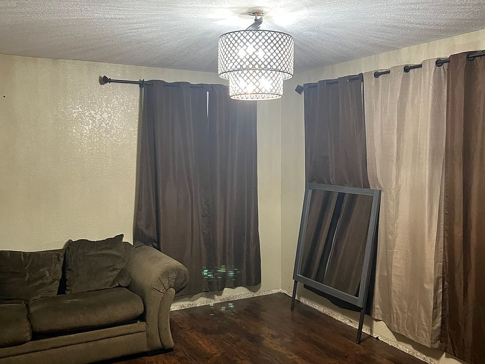 1st image of 25965 Carbob Ln