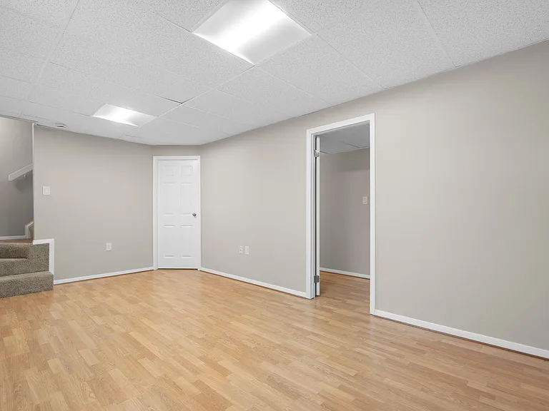 19306 Sandy Lake Dr — Photo 23