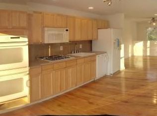 33 Kennedy Dr, Monroe, NY 10950