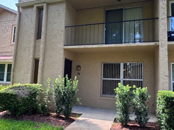 916 Park Lake Cir, Maitland, FL 32751