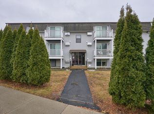 655 Plantation St UNIT 17, Worcester, MA 01605
