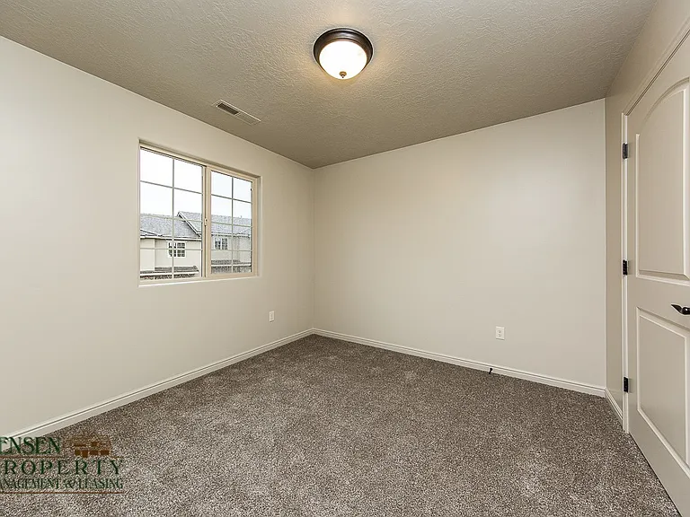 370 W Buena Vis #102 — Photo 13