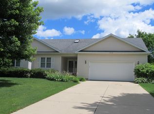 2516 Targhee St, Fitchburg, WI 53711