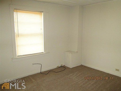 3rd image of 4816 Hazel St #B