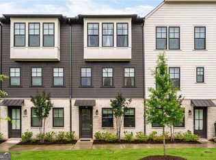 6635 Beacon Dr, Sandy Springs, GA