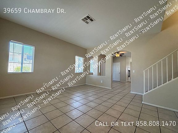 4th image of 39659 Chambray Dr