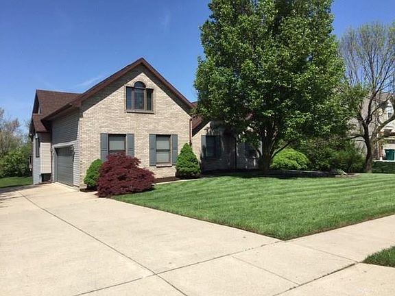 2nd image of 395 Wayside Dr