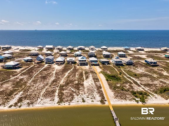 4th image of 2324 Island Shores Dr