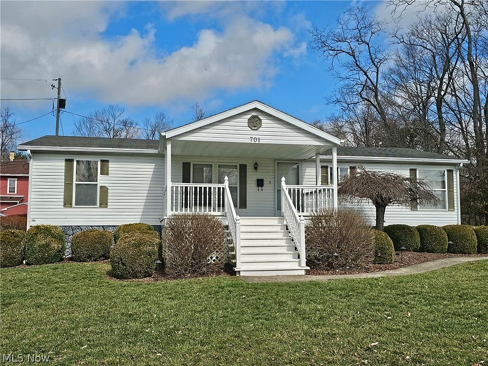 1st image of 701 E McConnel Ave